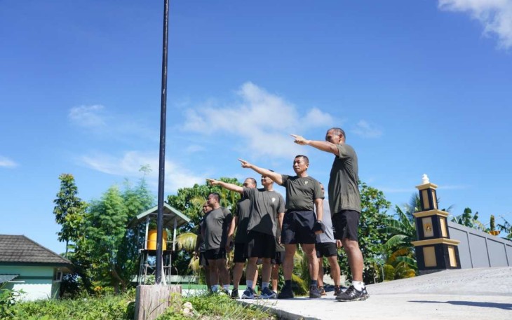 Pangdam Kasuari Galang Semangat dengan Olahraga Bersama Prajurit