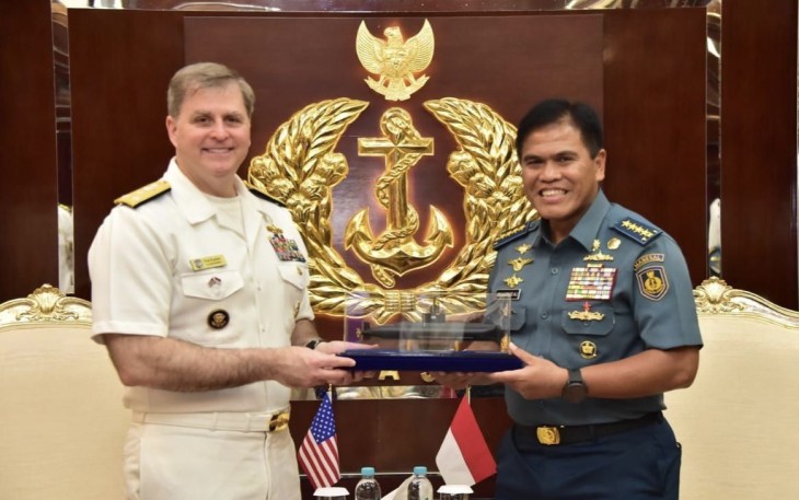 Kasal Terima Courtesy Call Commander U.S. Seventh&nbsp;Fleet