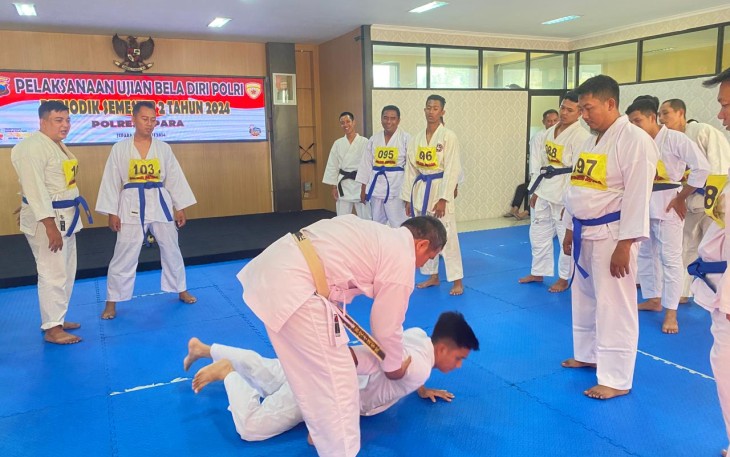 Pilees Jepara Gelar Ujian Beladiri Periodik bagi Anggota&nbsp;Polri