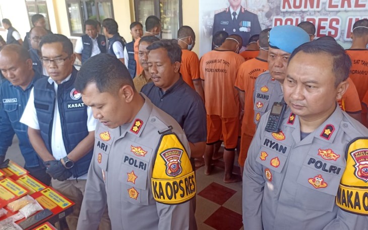 Polres Indramayu Gempur Jaringan Obat Keras, 15 Tersangka Ditangkap dan Ribuan Butir Obat Disita