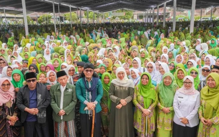 Di Hadapan Ribuan Muslimat NU Blitar, Khofifah Minta Doa Restu Pencalonannya sebagai Cagub Jatim