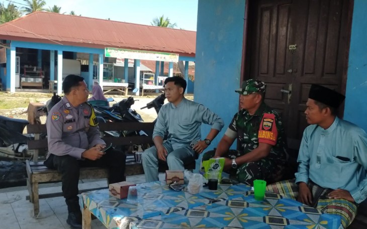 Dalam Ops Mantap Praja, Personel Polsek Rambah Samo Gelar Cooling System Dengan Tokoh&nbsp;Pemuda