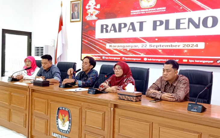 KPU Karanganyar Tetapkan Ilyas-Tri dan Rober-Adhe sebagai Paslon Bupati dan Wakil Bupati Karanganyar 2024